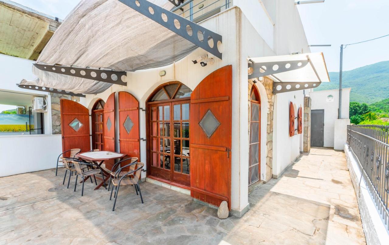 Stone House & Apartments Stavros  Exterior foto